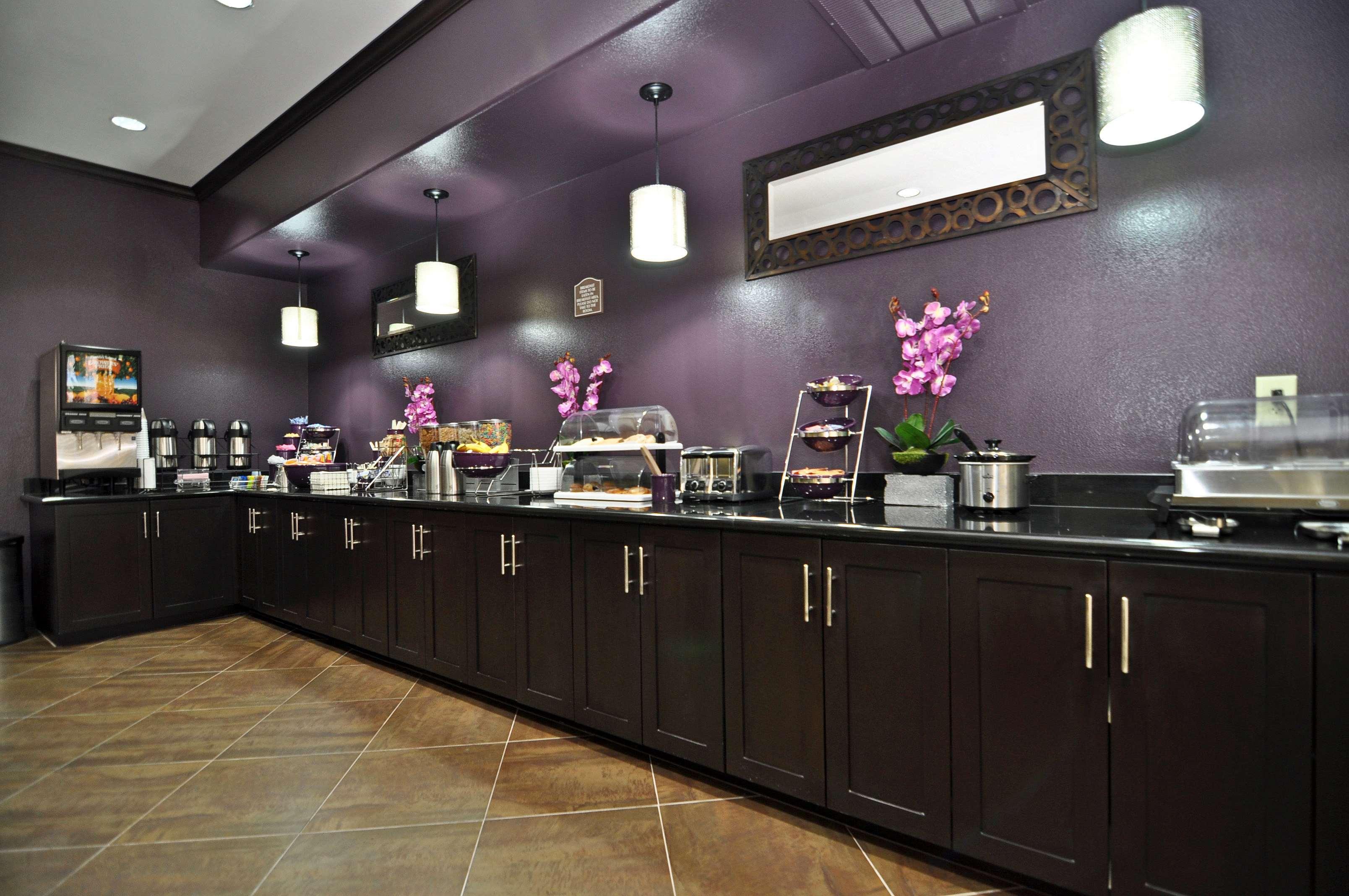 Best Western Giddings Inn & Suites Ресторан фото