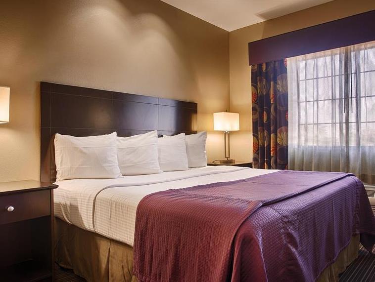 Best Western Giddings Inn & Suites Экстерьер фото