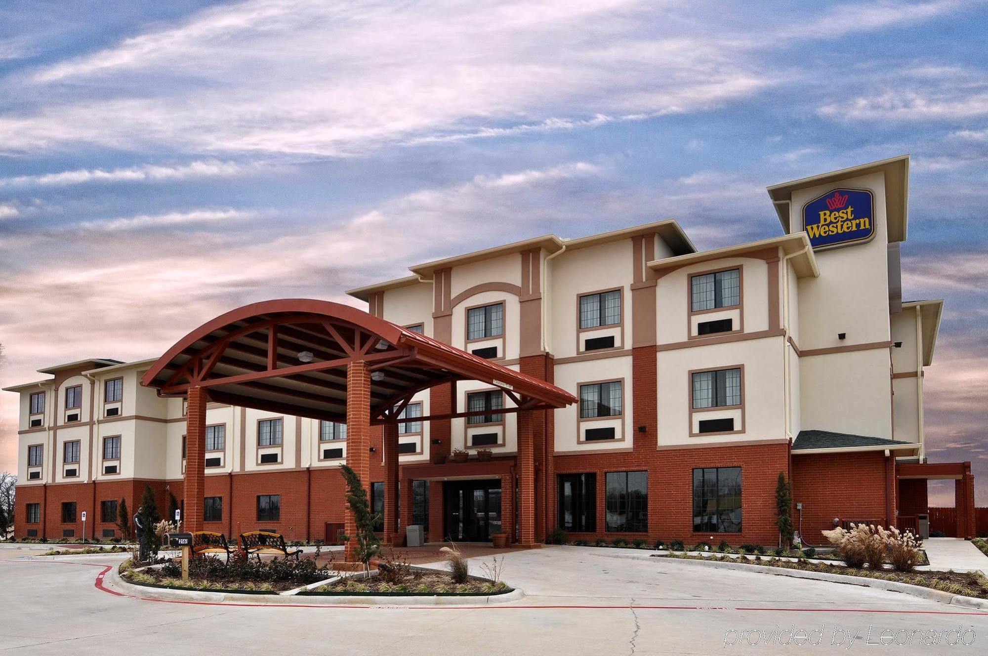 Best Western Giddings Inn & Suites Экстерьер фото
